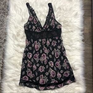 Victoria’s Secret angels black floral lace dress